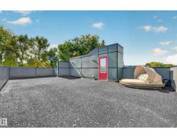 8922 77 Av Nw, Edmonton, AB T6C0L9 Photo 47