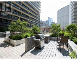 214 - 570 Bay Street, Toronto, ON M5G0B2 Photo 17