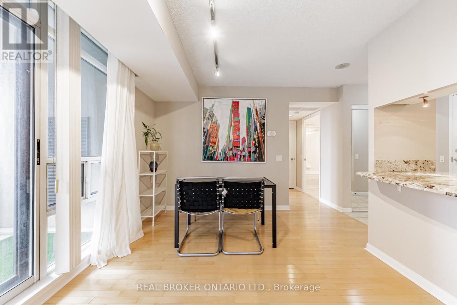 2011 - 153 BEECROFT ROAD, Toronto (Lansing-Westgate) — photo 6