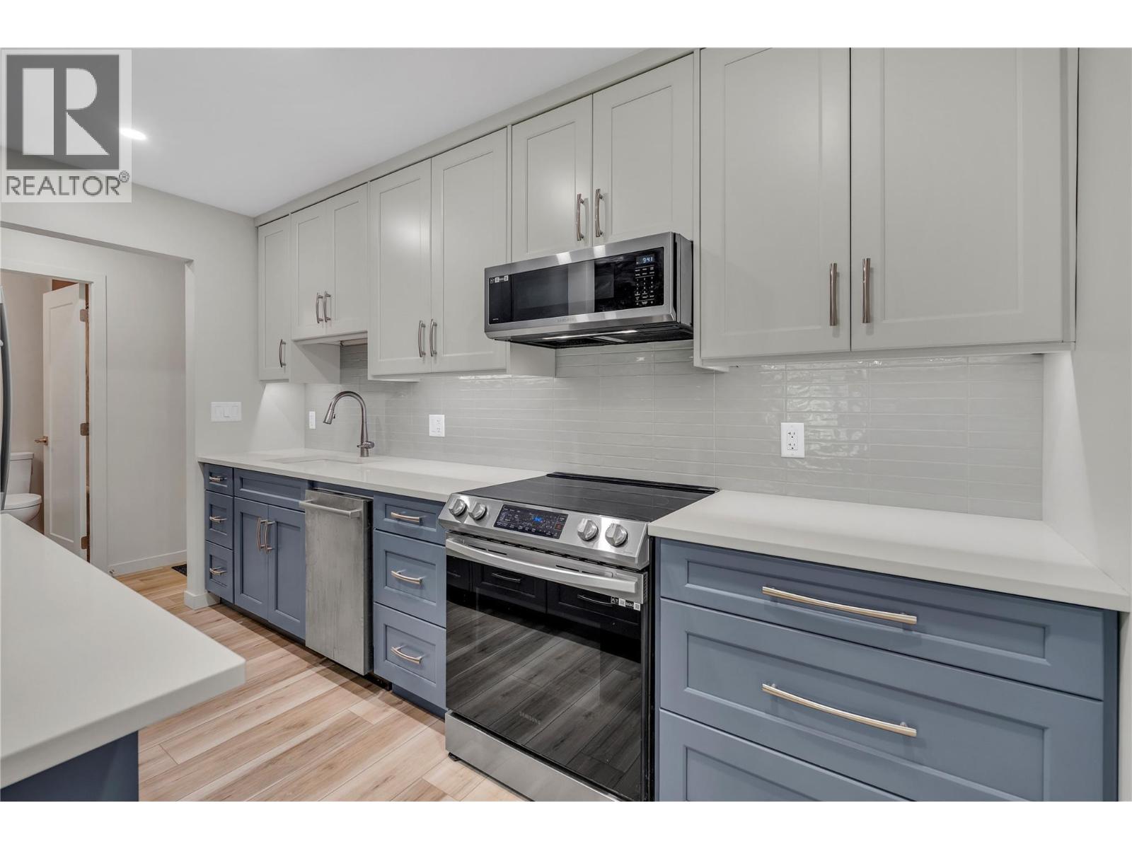 922 DYNES Avenue Unit# 309, Penticton