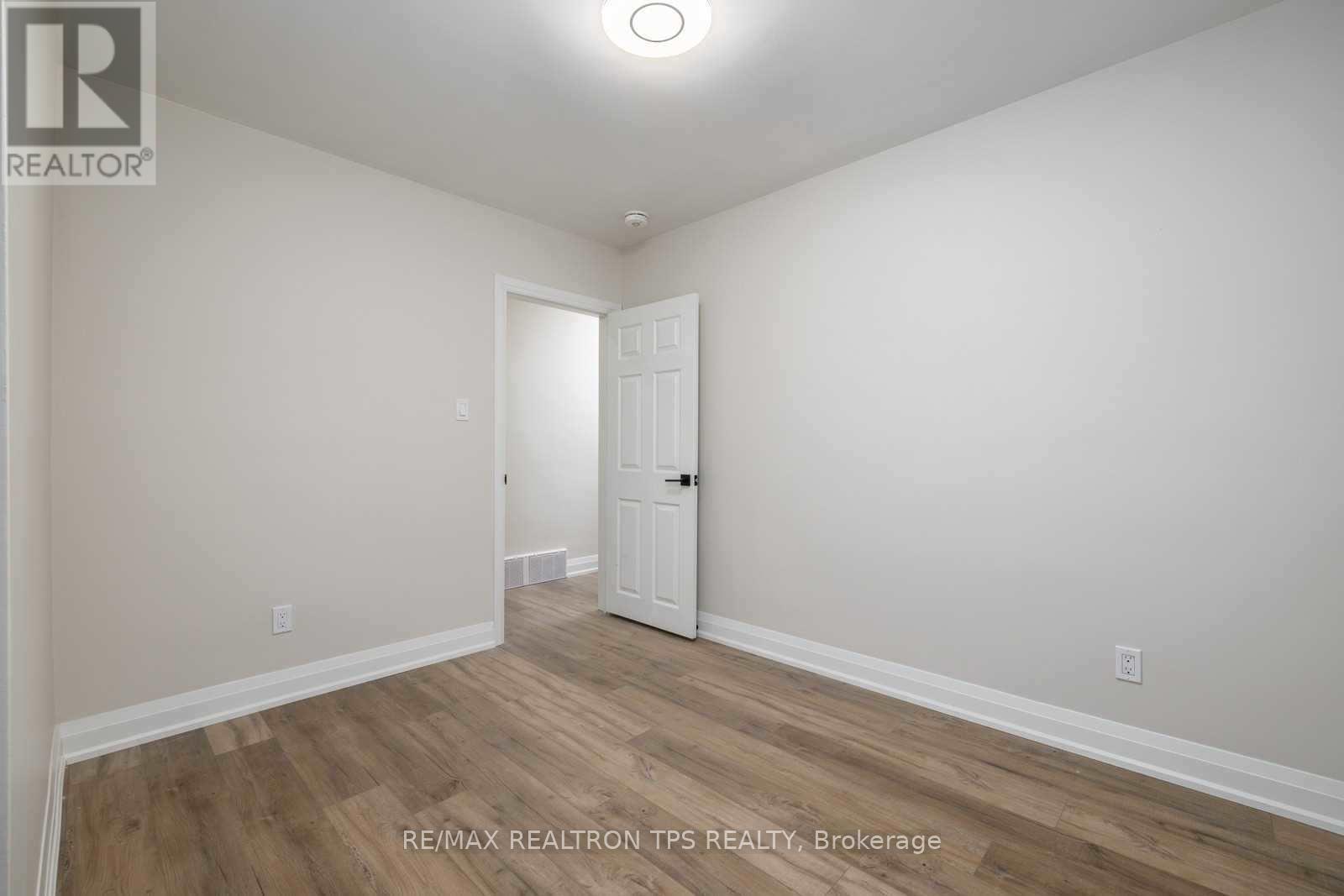 634 ATHOL STREET E, Oshawa (Donevan) — photo 10