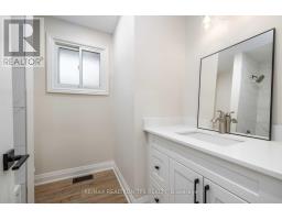 634 Athol Street E, Oshawa, ON L1H1M3 Photo 7