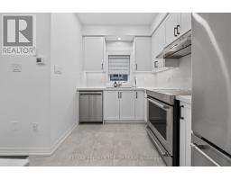233 Vivant Street, Newmarket, ON L3X0K9 Photo 12