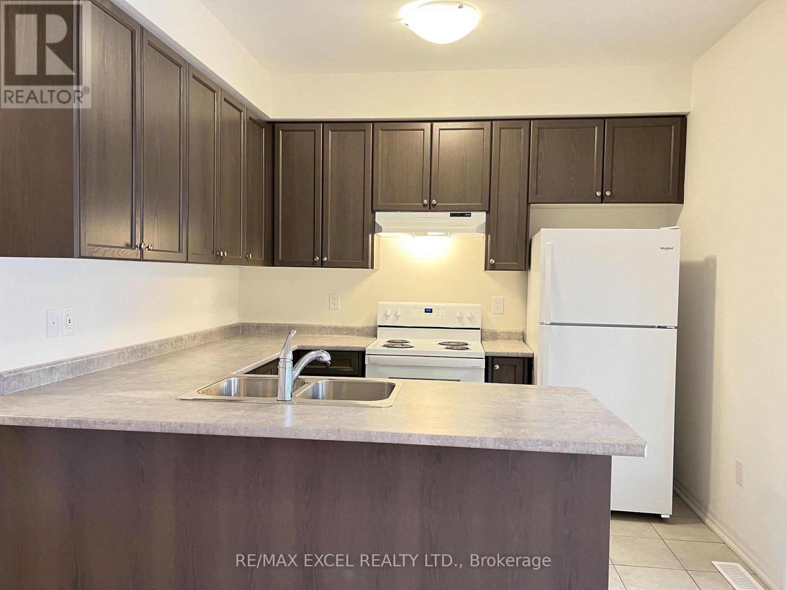 251 VIVANT STREET, Newmarket (Woodland Hill) — photo 10