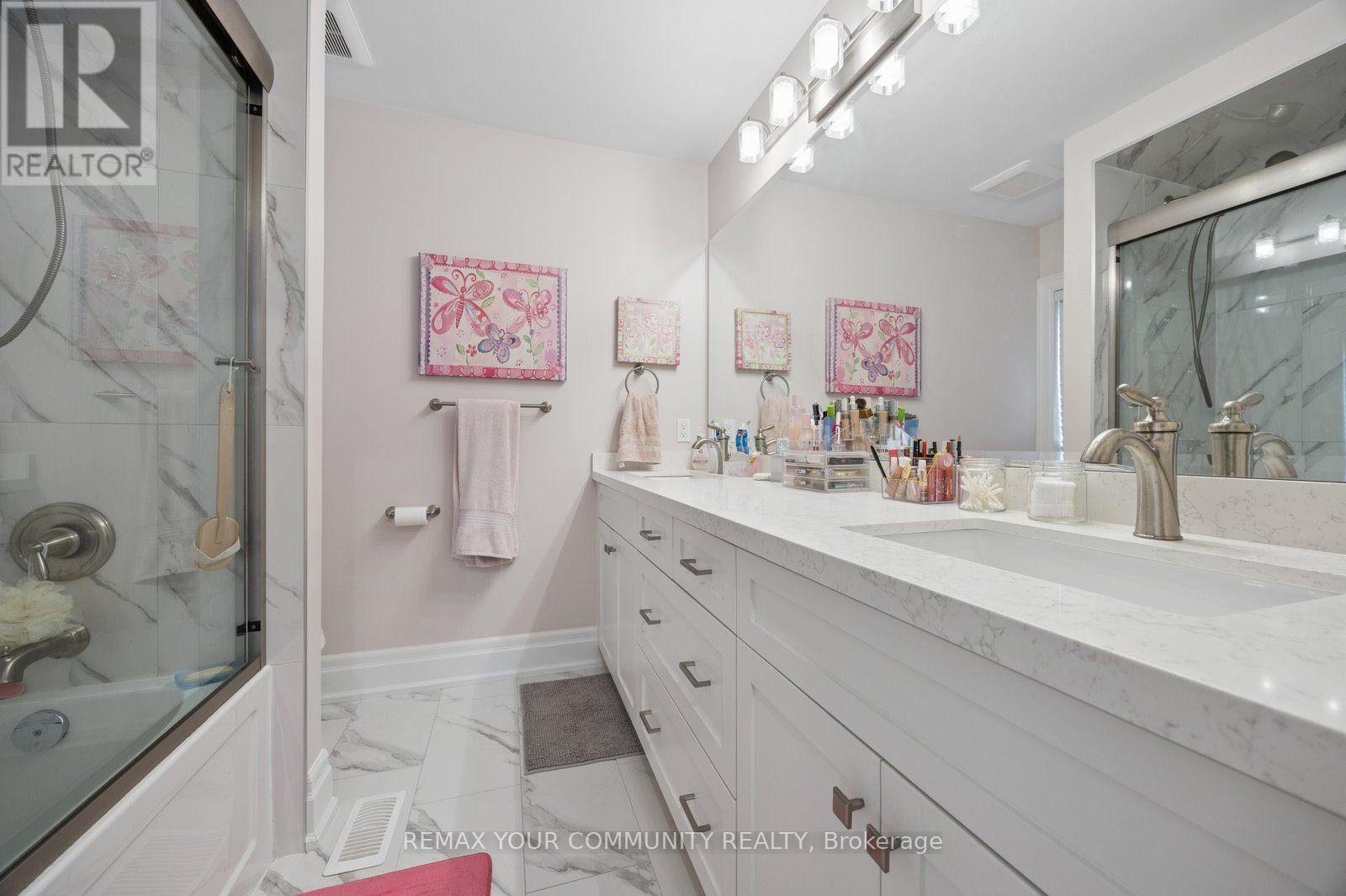 47 HALL STREET - Image 21