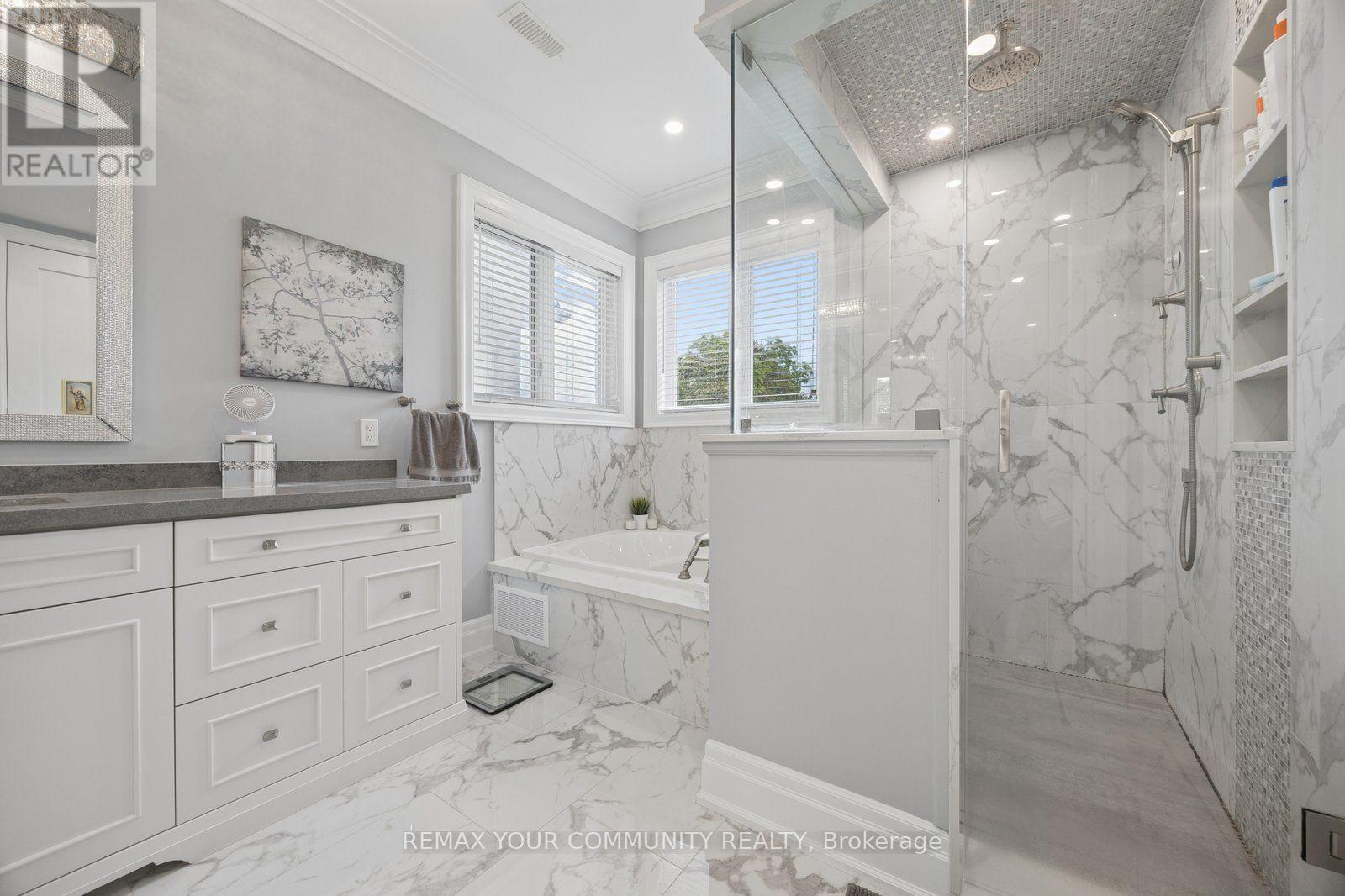 47 HALL STREET - 24