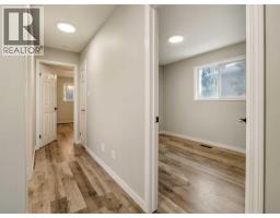 204 Mt Rundle Road W - photo 20