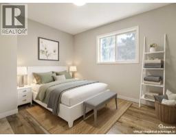 204 Mt Rundle Road W - photo 21
