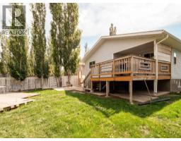 204 Mt Rundle Road W - photo 41