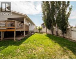 204 Mt Rundle Road W - photo 42