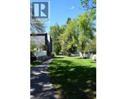 386 Brae Glen Crescent SW - photo 32