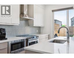 135 Creekstone Drive Sw, Calgary, AB T2X4Y3 Photo 13