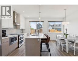 4pc Bathroom - 135 Creekstone Drive Sw, Calgary, AB T2X4Y3 Photo 10