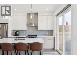 135 Creekstone Drive Sw, Calgary, AB T2X4Y3 Photo 15