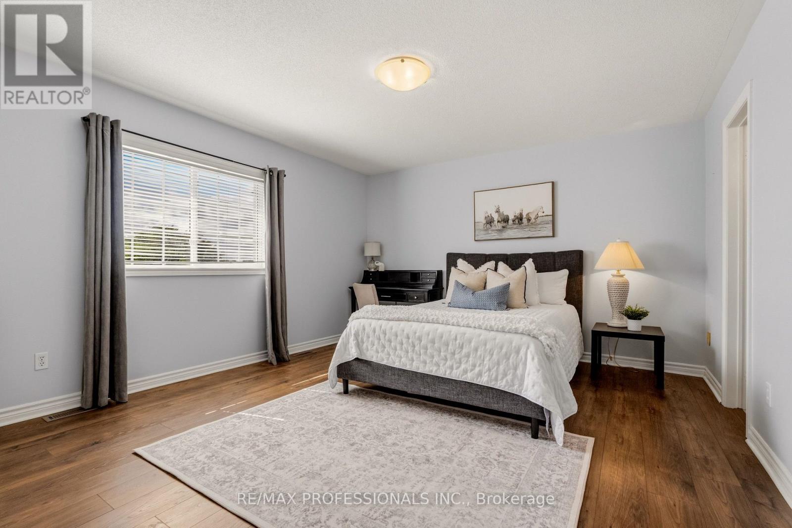 40 DOMINION GARDENS DRIVE - Image 25