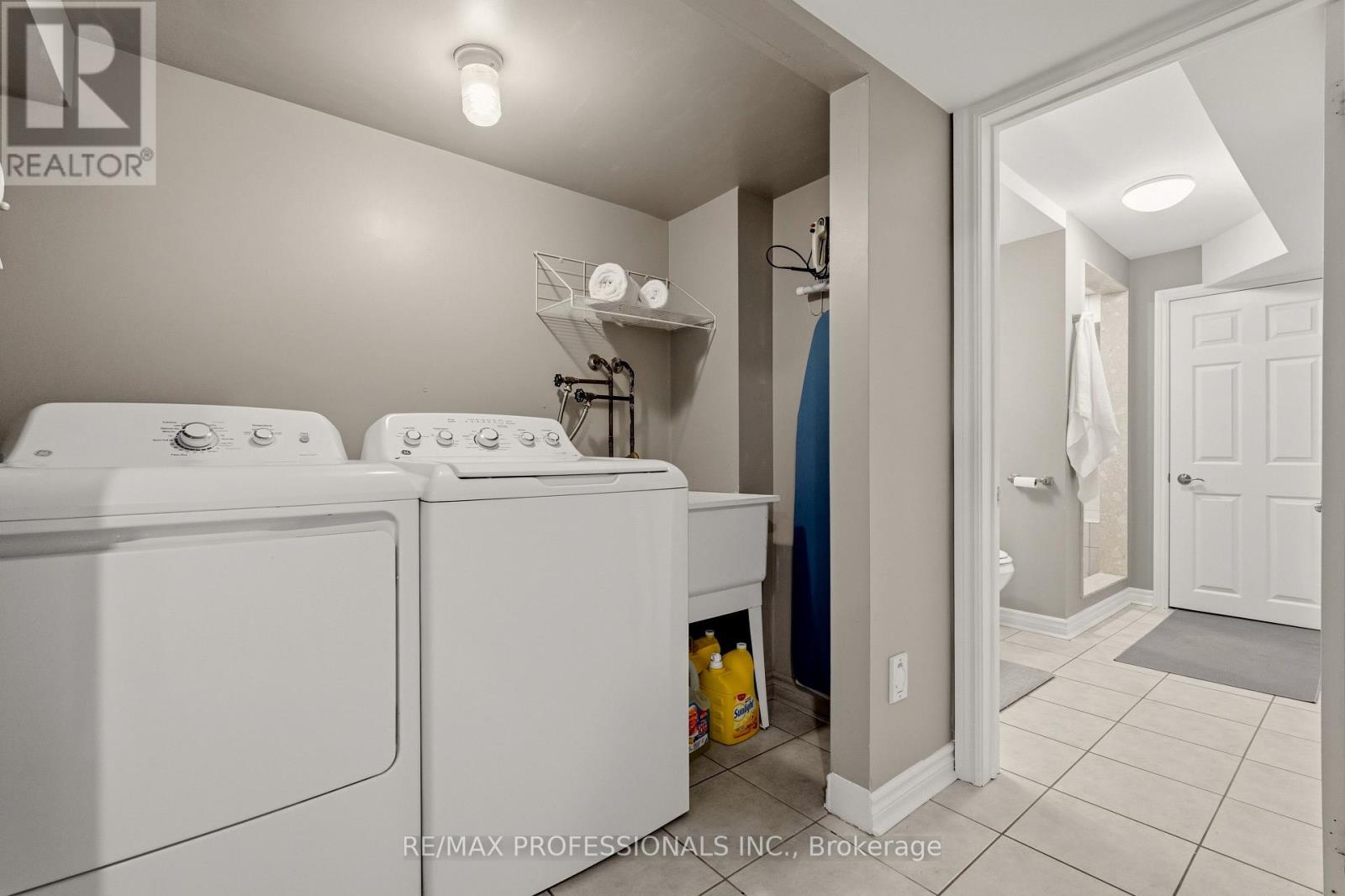 40 DOMINION GARDENS DRIVE - Image 37