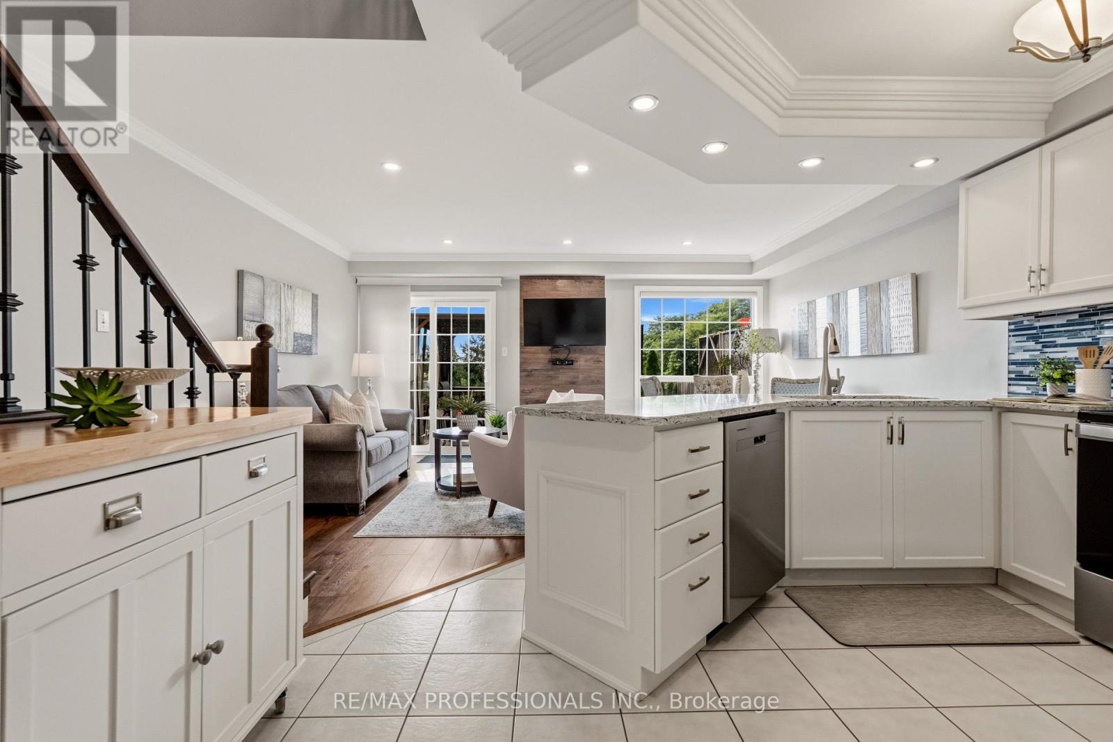 40 DOMINION GARDENS DRIVE - Image 11