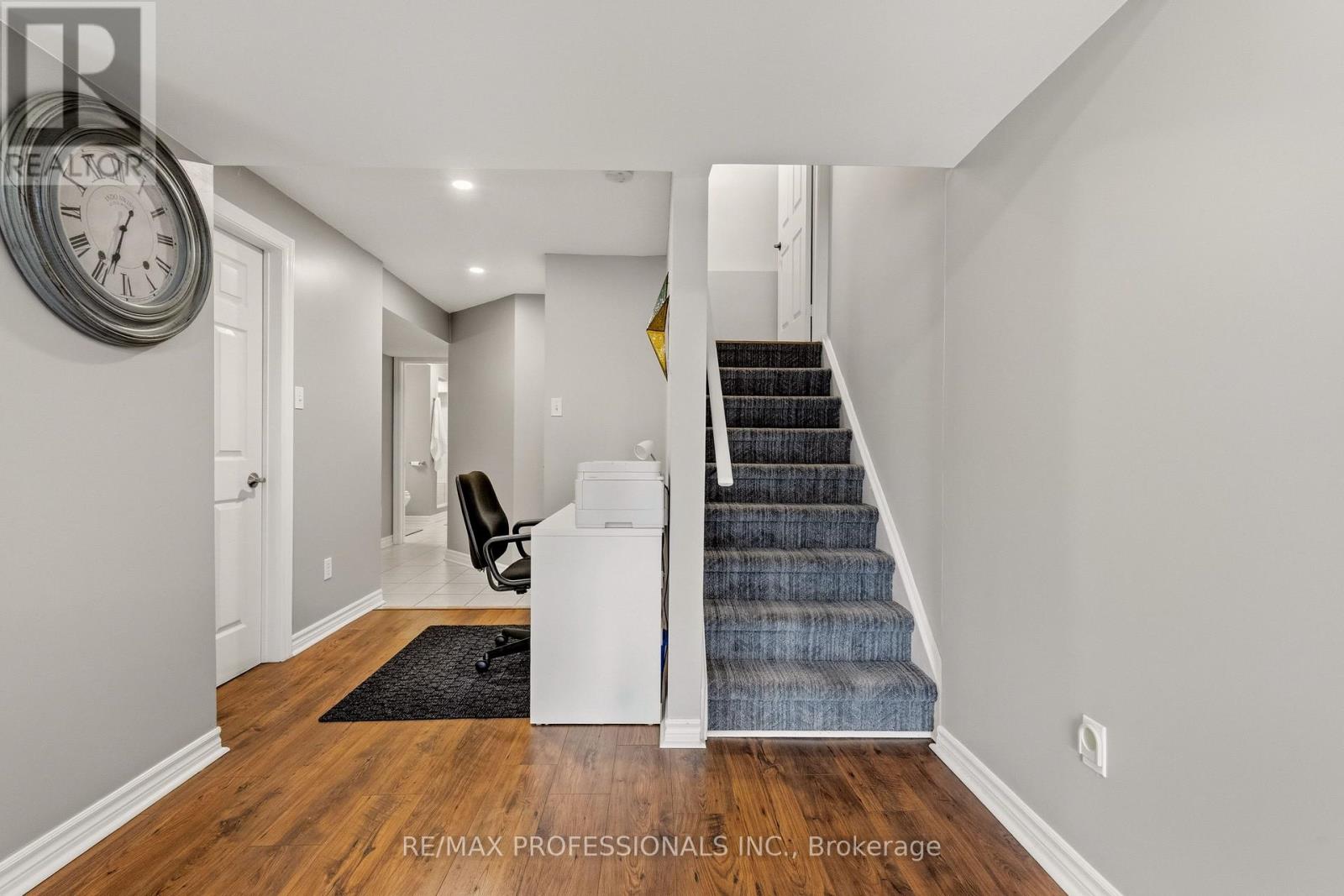 40 DOMINION GARDENS DRIVE - Image 32