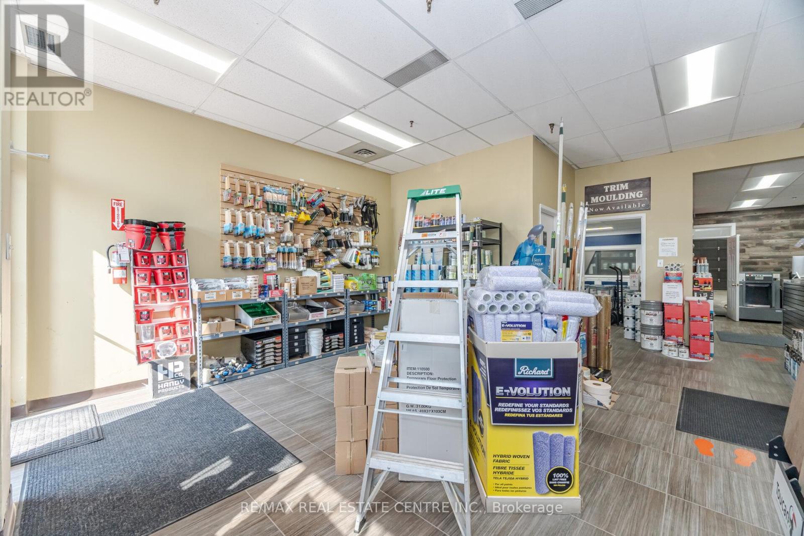 19 ( FRONT PORTION) - 2074 STEELES AVENUE E, Brampton (Southgate) — photo 5