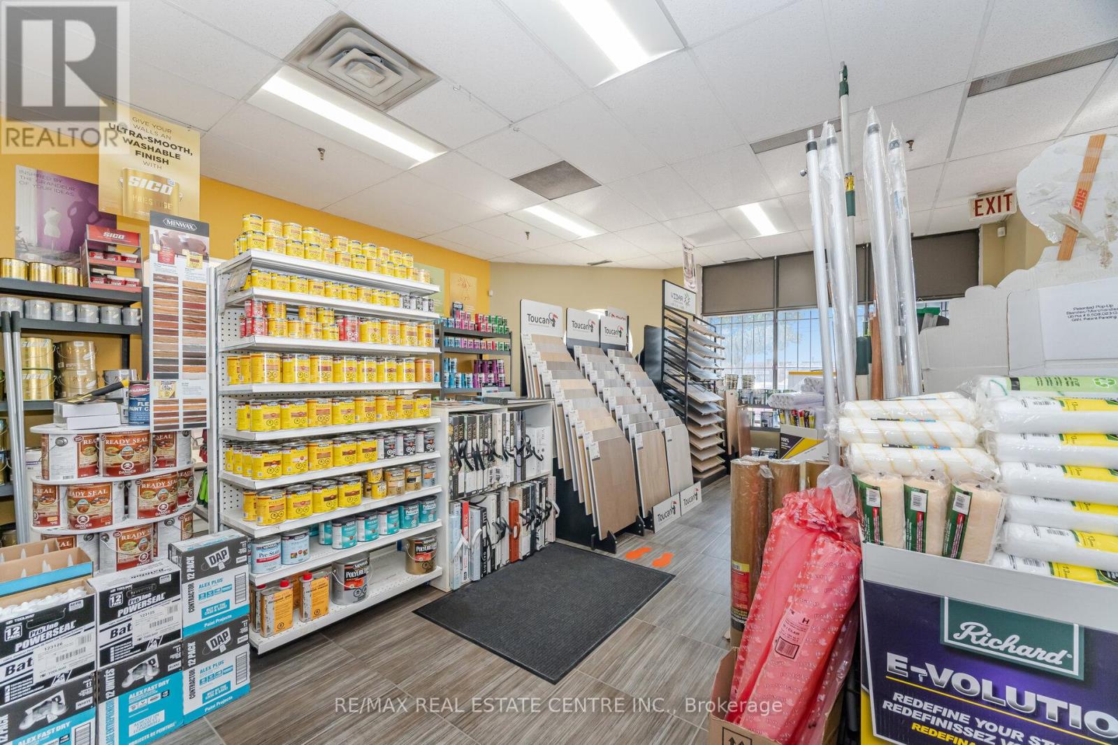 19 ( FRONT PORTION) - 2074 STEELES AVENUE E, Brampton (Southgate) — photo 6