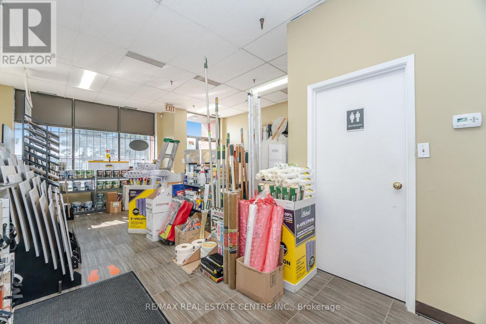 19 ( FRONT PORTION) - 2074 STEELES AVENUE E, Brampton (Southgate) — photo 7