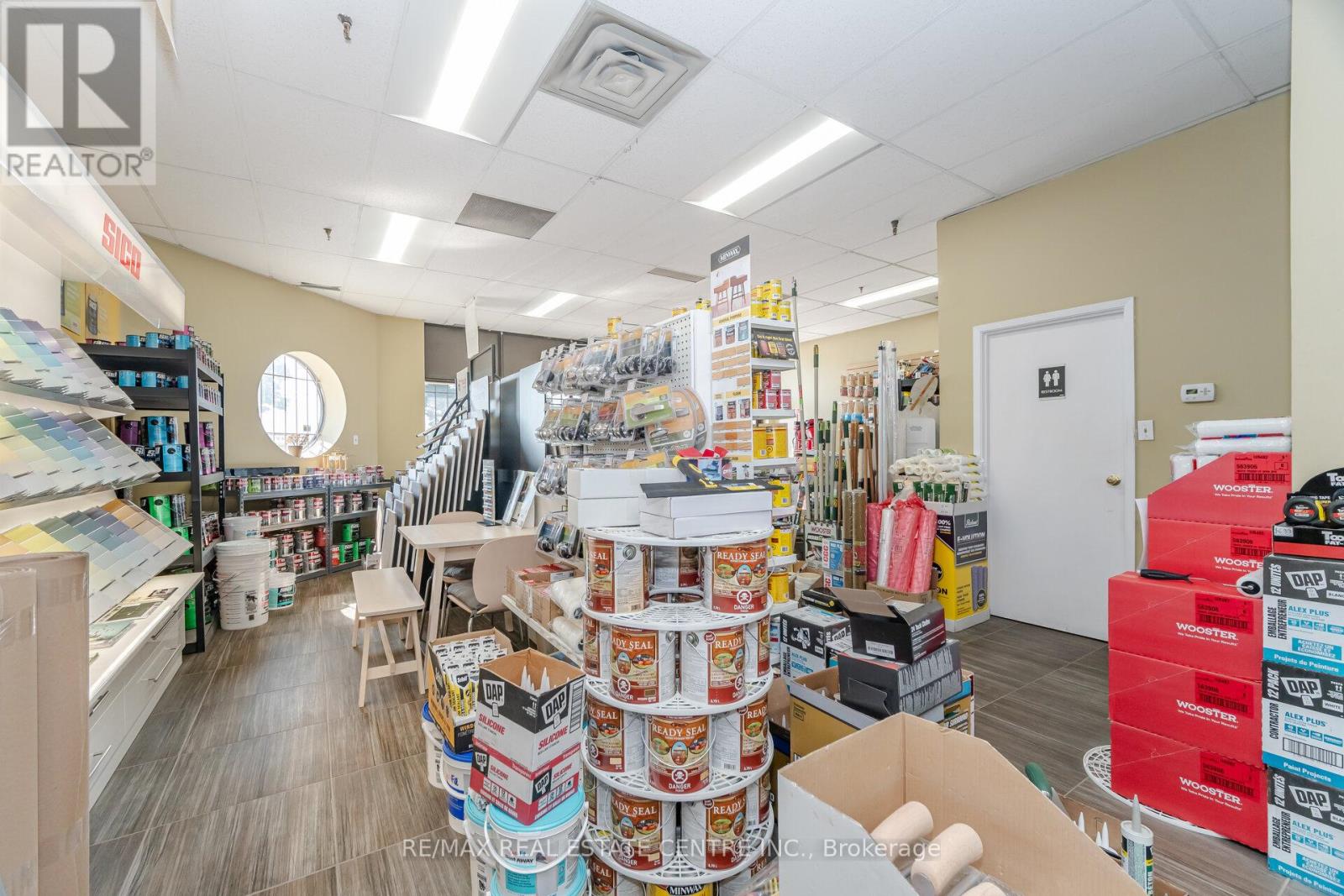 19 ( FRONT PORTION) - 2074 STEELES AVENUE E, Brampton (Southgate) — photo 9