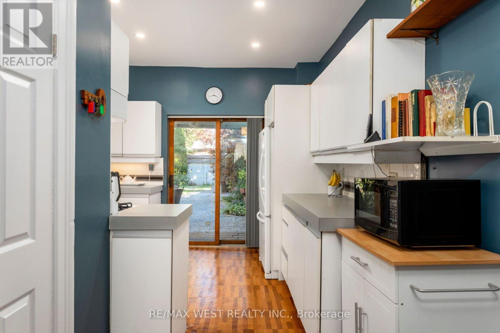 195 DUNN AVENUE, Toronto (South Parkdale) — photo 10
