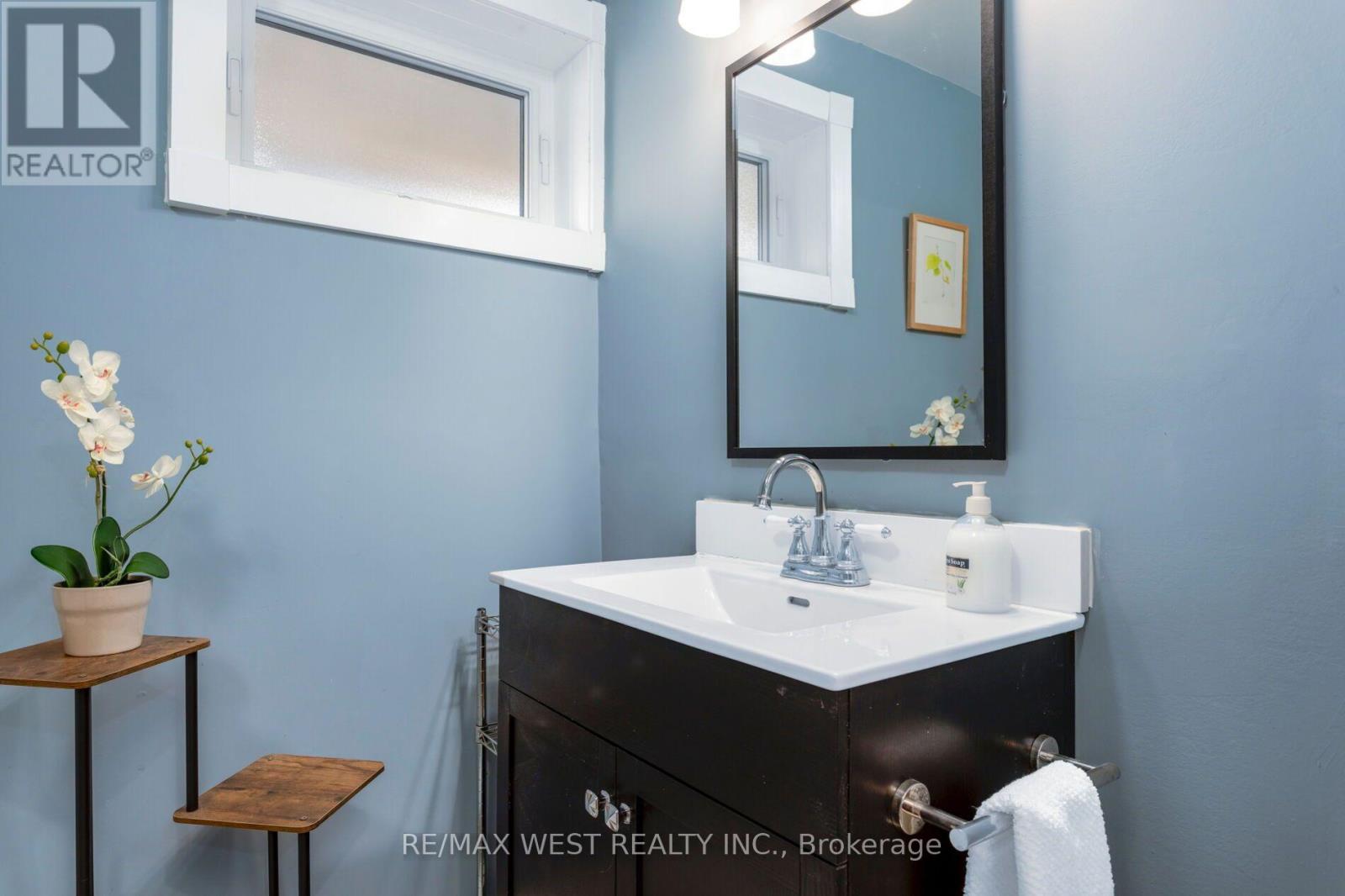 195 DUNN AVENUE, Toronto (South Parkdale) — photo 11