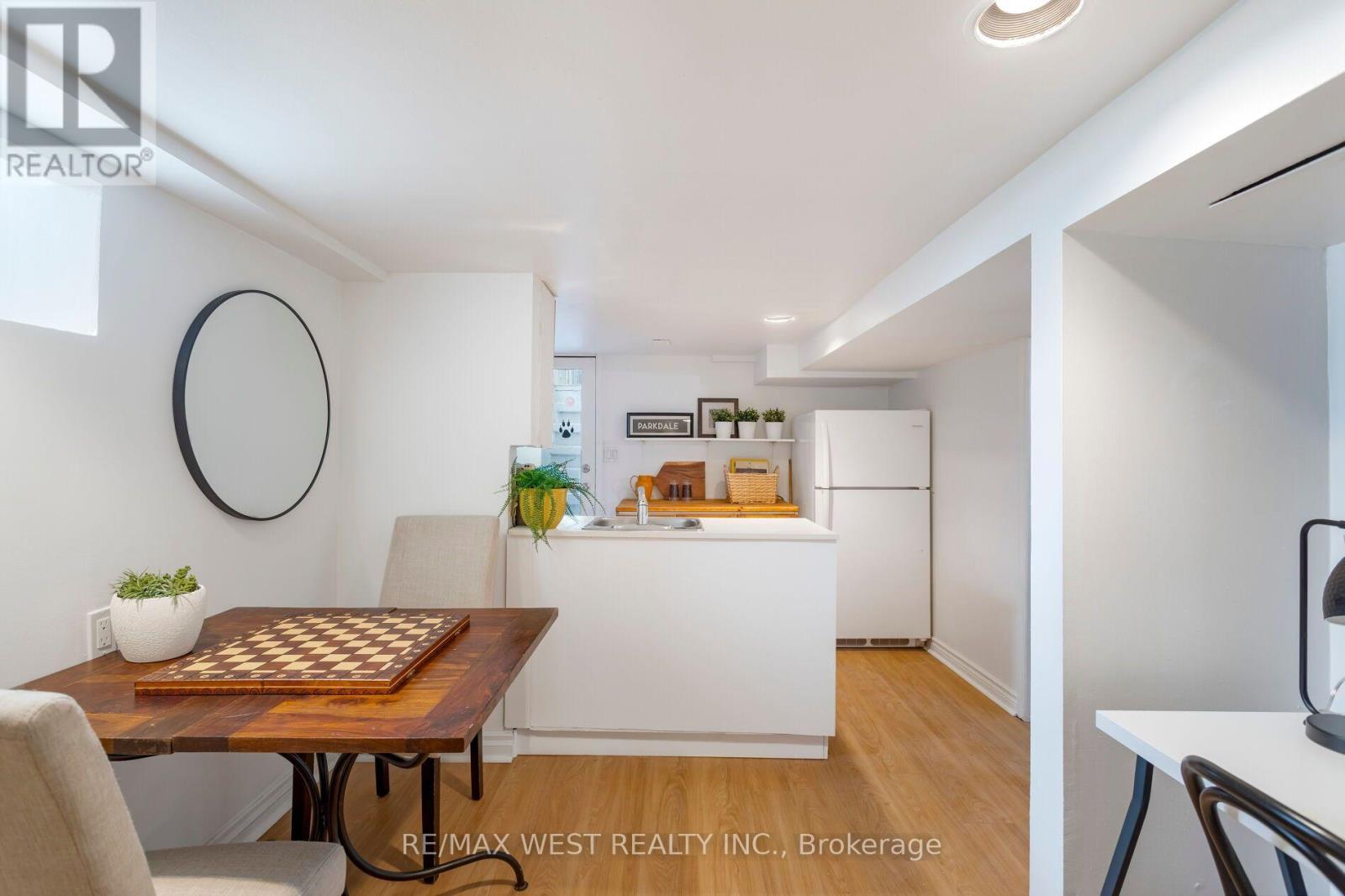 195 DUNN AVENUE - Image 28