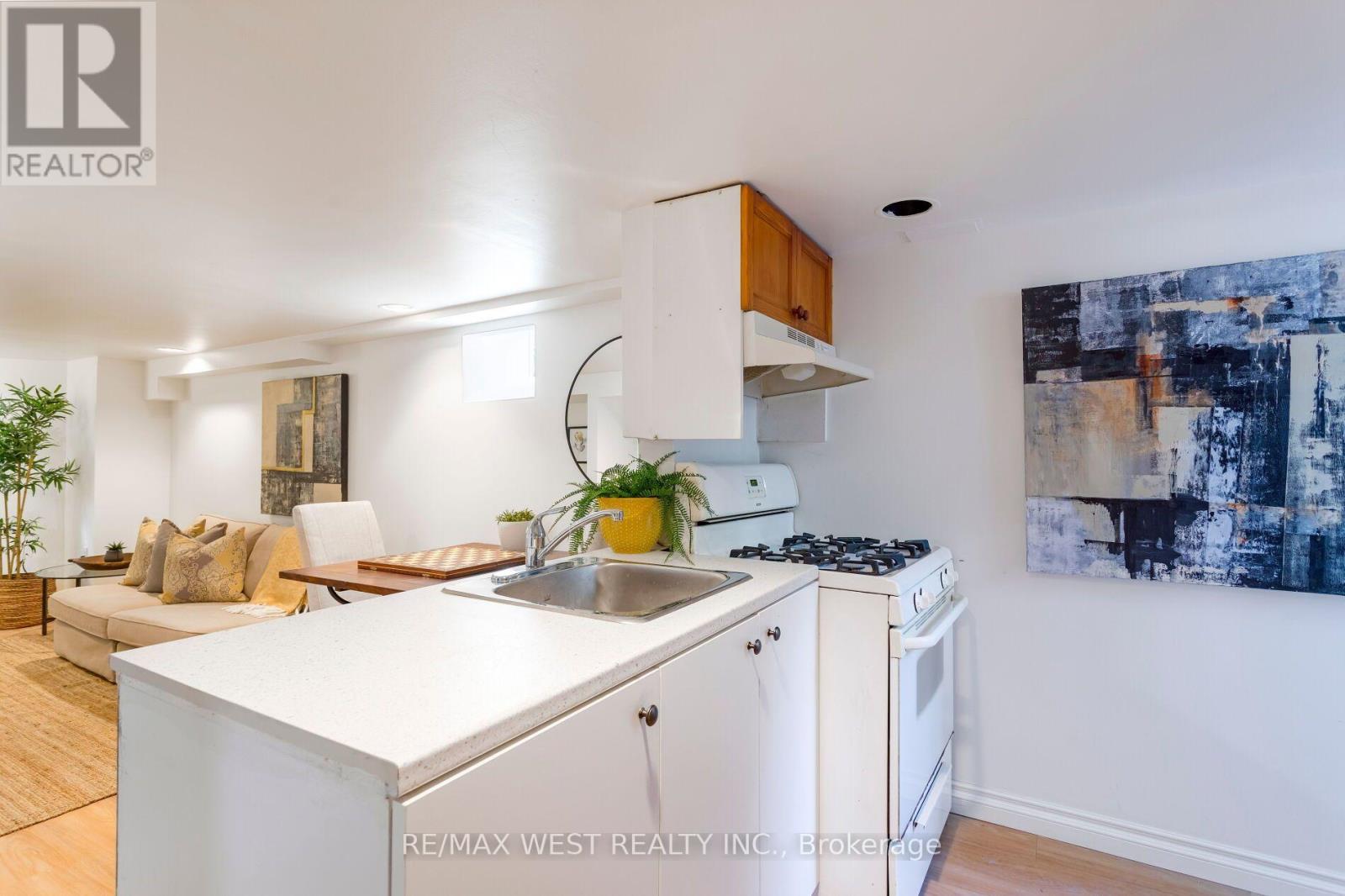 195 DUNN AVENUE - Image 29