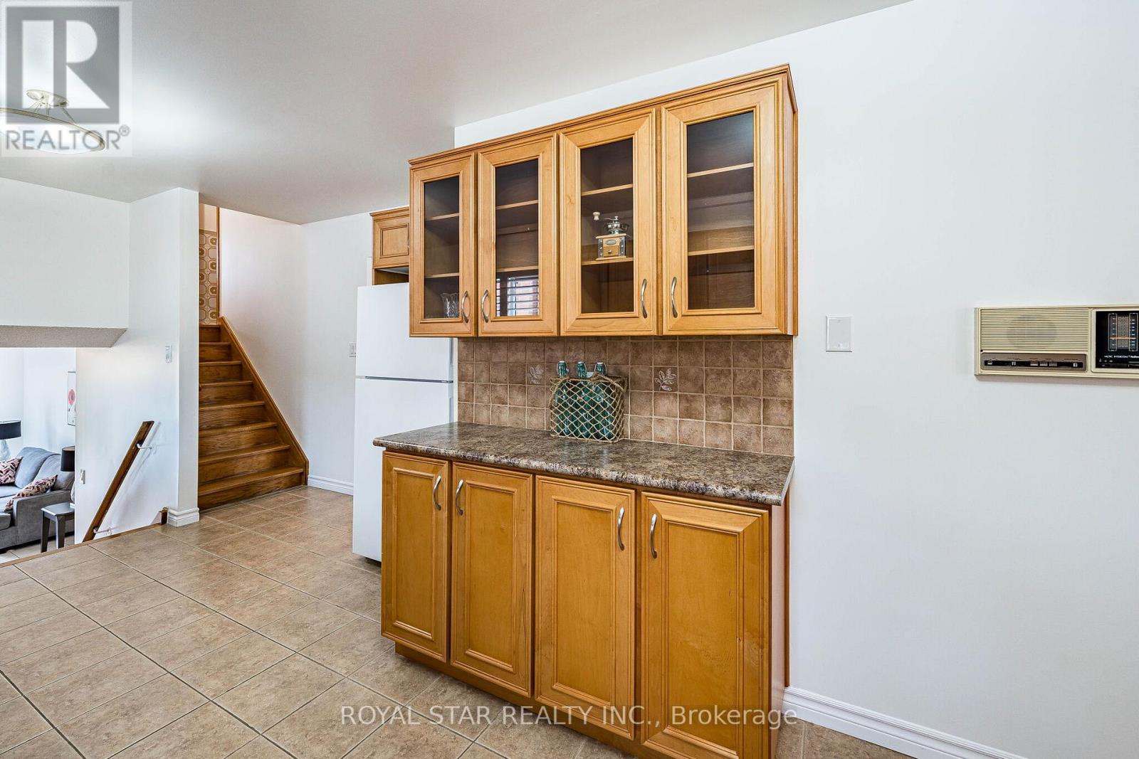 122 SAWMILL ROAD - 16