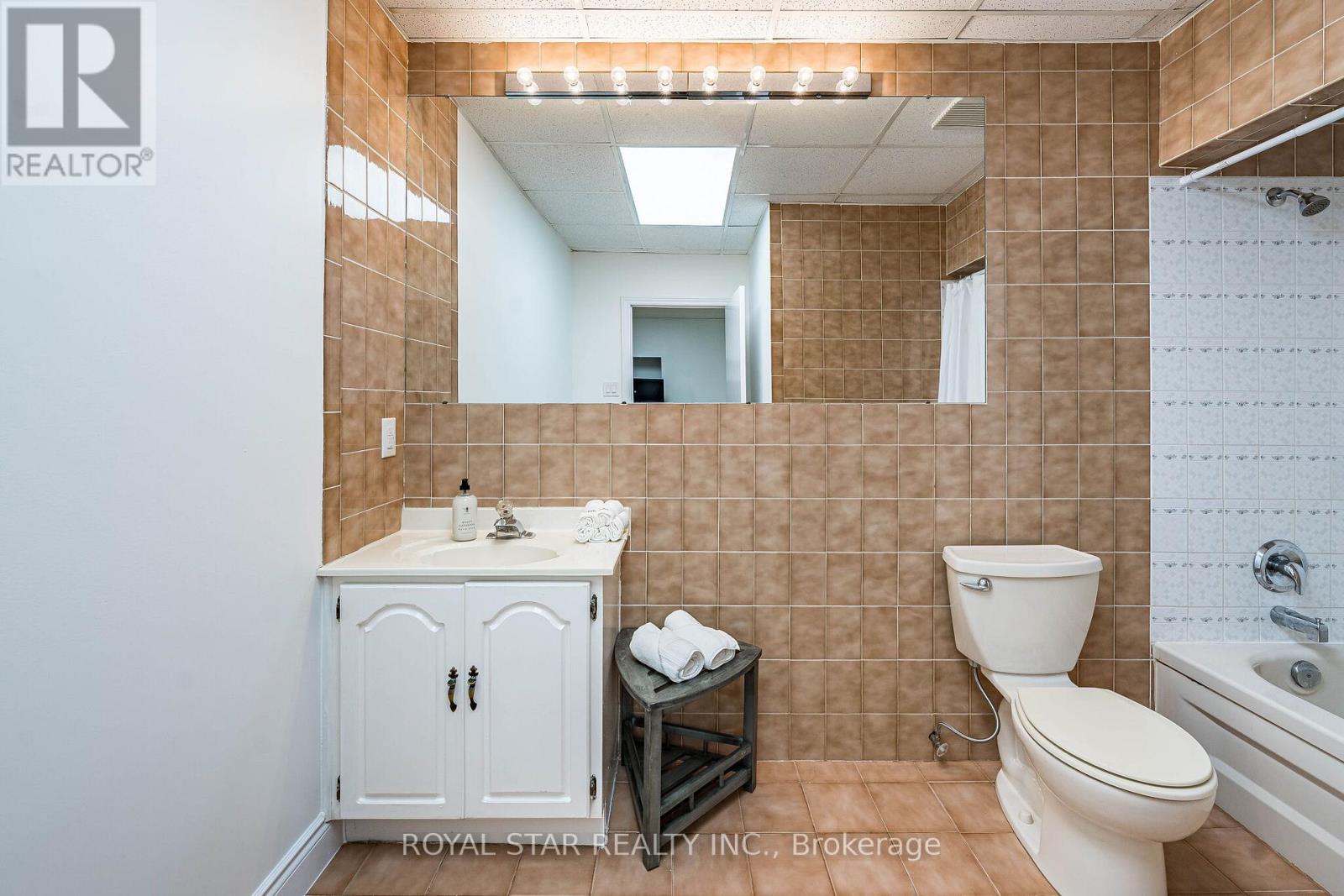 122 SAWMILL ROAD - Image 40