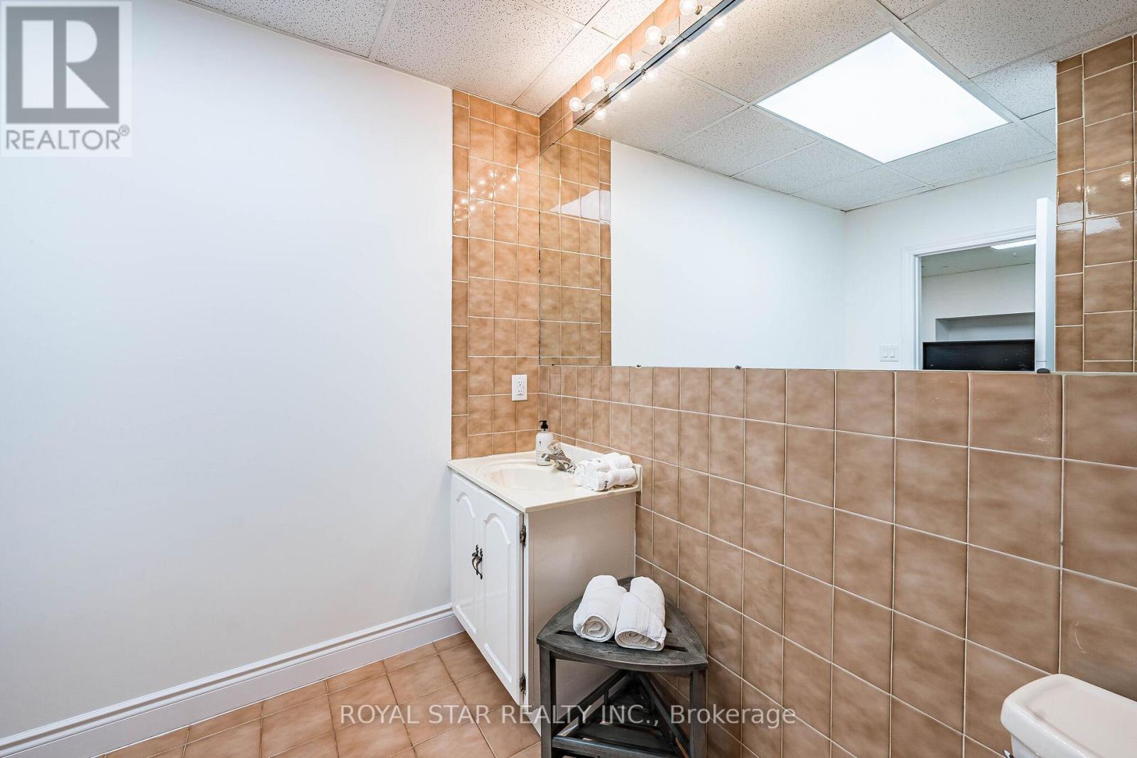 122 SAWMILL ROAD - Image 42