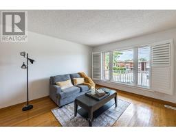 122 Sawmill Road, Toronto, ON M3L2K4 Photo 10