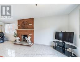122 Sawmill Road, Toronto, ON M3L2K4 Photo 23
