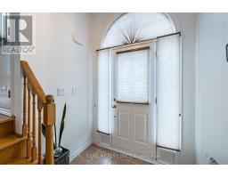 122 Sawmill Road, Toronto, ON M3L2K4 Photo 8