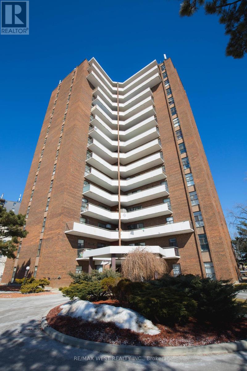 #1503 3025 QUEEN FREDERICA DRIVE - 1