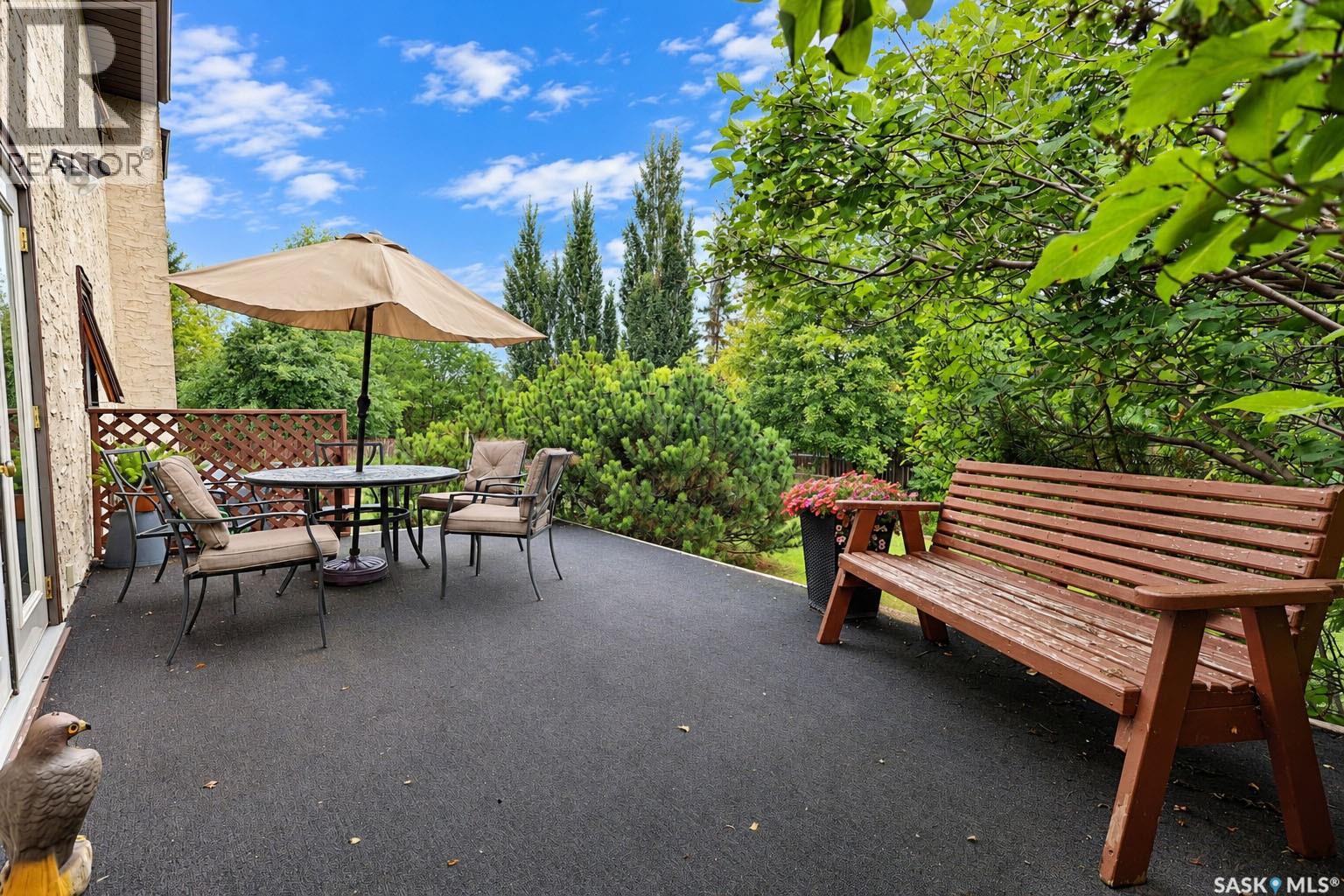 830 Chester PLACE - 44