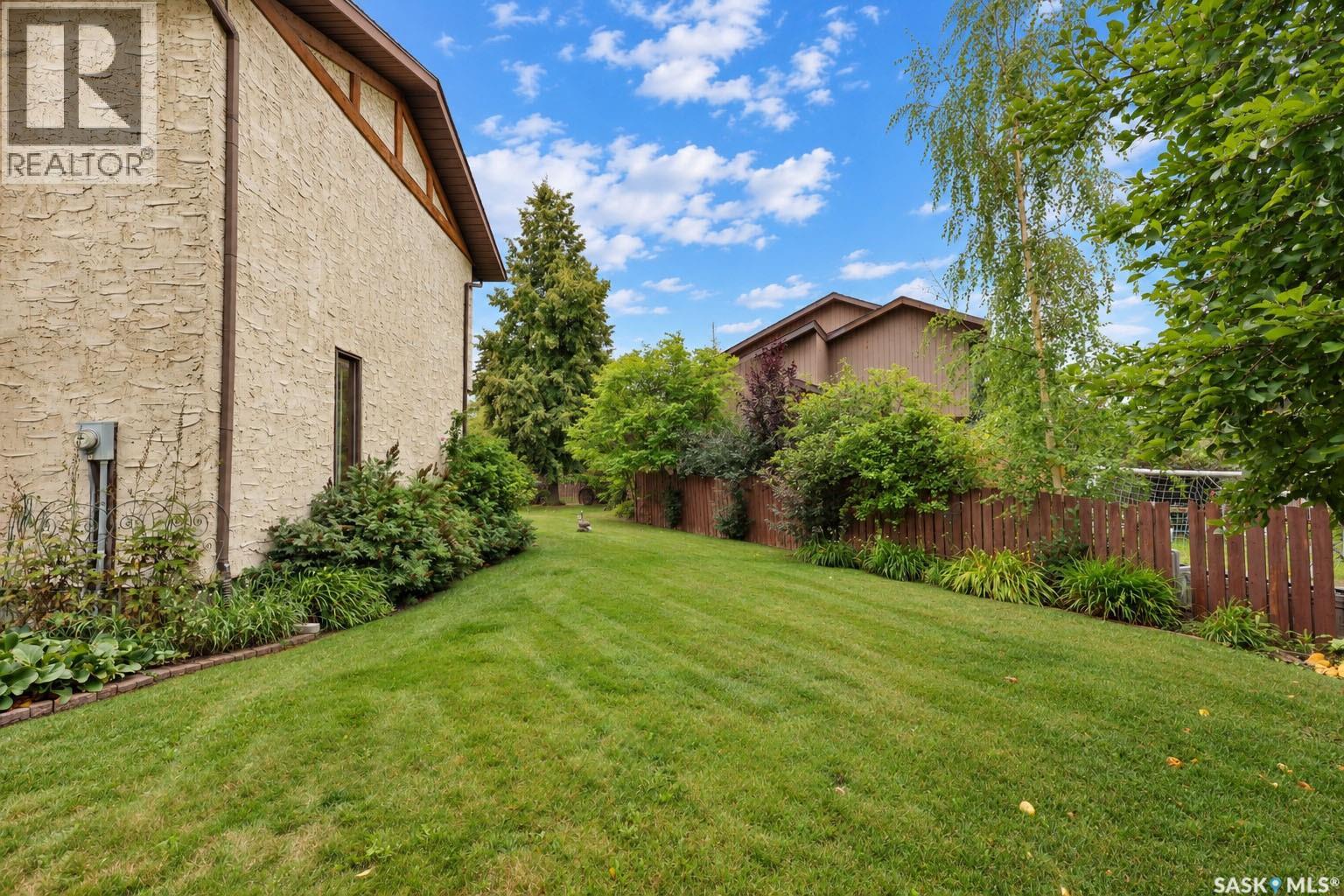 830 Chester PLACE - 45