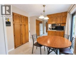 Family room - 830 Chester Place, Prince Albert, SK S6V6Y8 Photo 14
