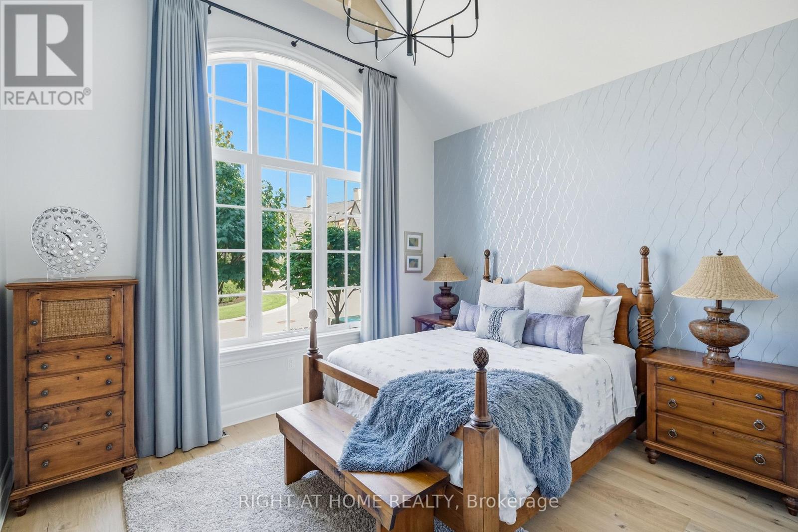 23 ALBION WAY - Image 23