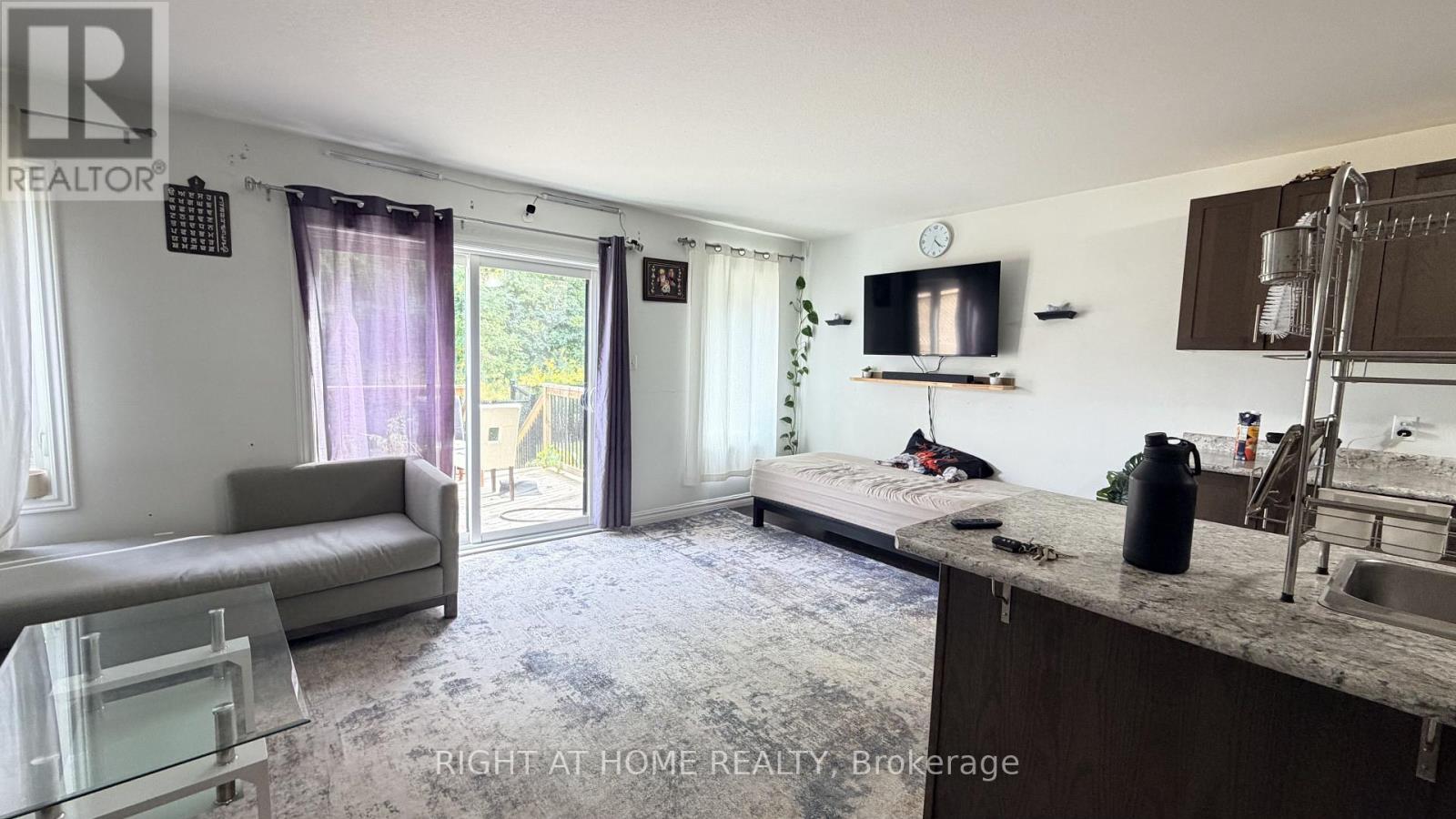 71 WOODEDGE CIRCLE — photo 3