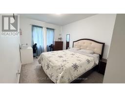 71 Woodedge Circle, Kitchener, ON N3P0R8 Photo 8