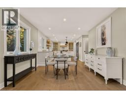 Living room - 204 Fallingbrook Drive, Ancaster, ON L9G1E6 Photo 17