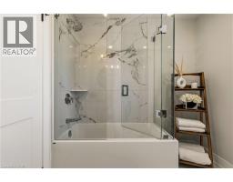 204 Fallingbrook Drive, Ancaster, ON L9G1E6 Photo 34