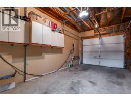 384 Arrowstone Drive, Kamloops, BC V2C1R1 Photo 39