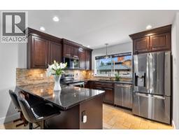 Recreation room - 384 Arrowstone Drive, Kamloops, BC V2C1R1 Photo 6