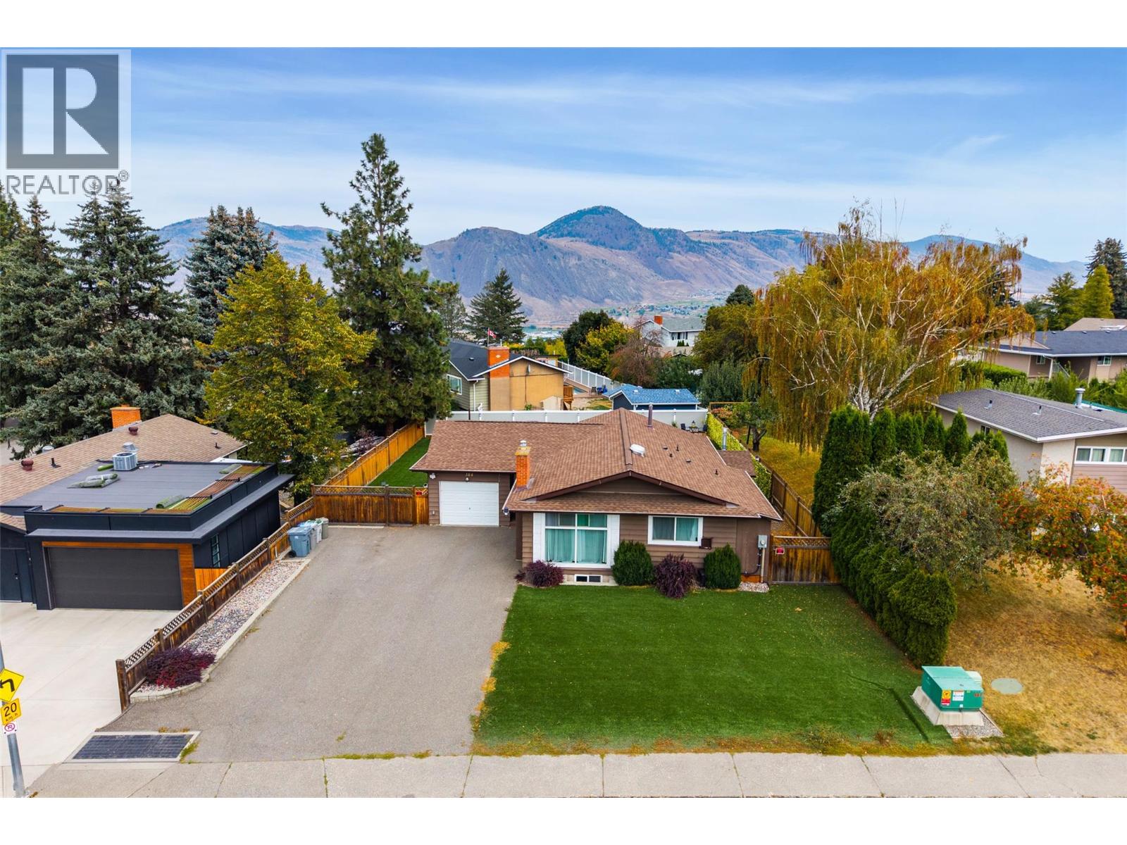 384 Arrowstone Drive - 36