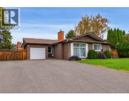 384 Arrowstone Drive, Kamloops, BC V2C1R1 Photo 38