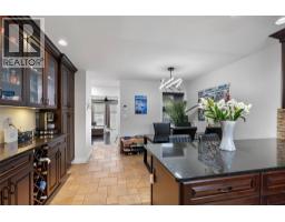 4pc Bathroom - 384 Arrowstone Drive, Kamloops, BC V2C1R1 Photo 8